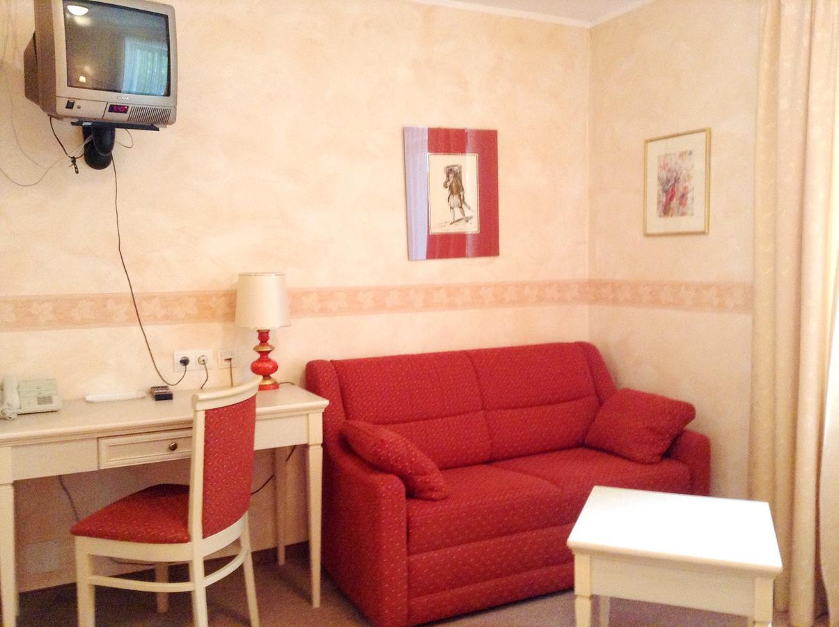 Hotel Gruenes Tuerl Bad Schallerbach Quarto foto